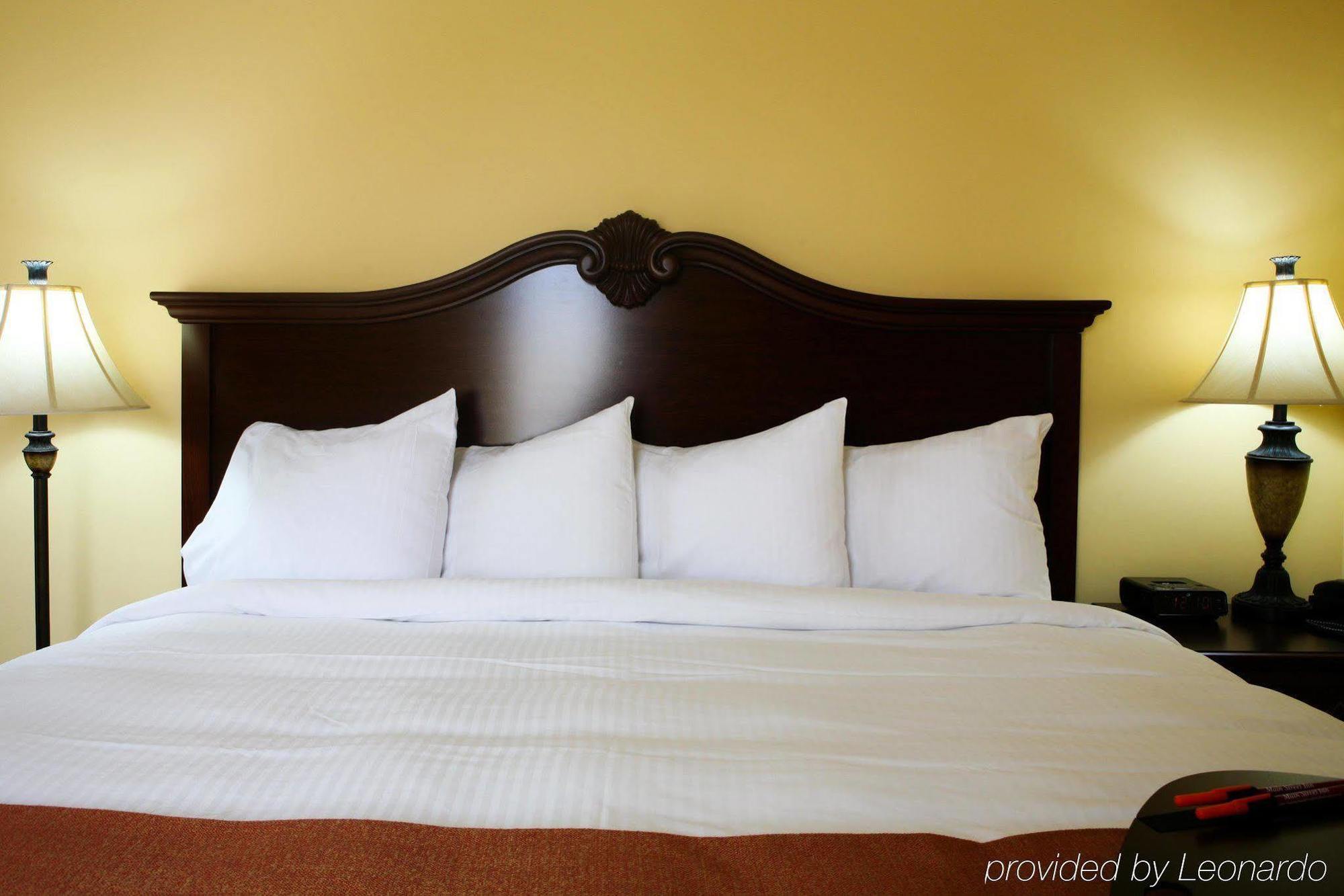 Main Street Inn Blacksburg Habitación foto